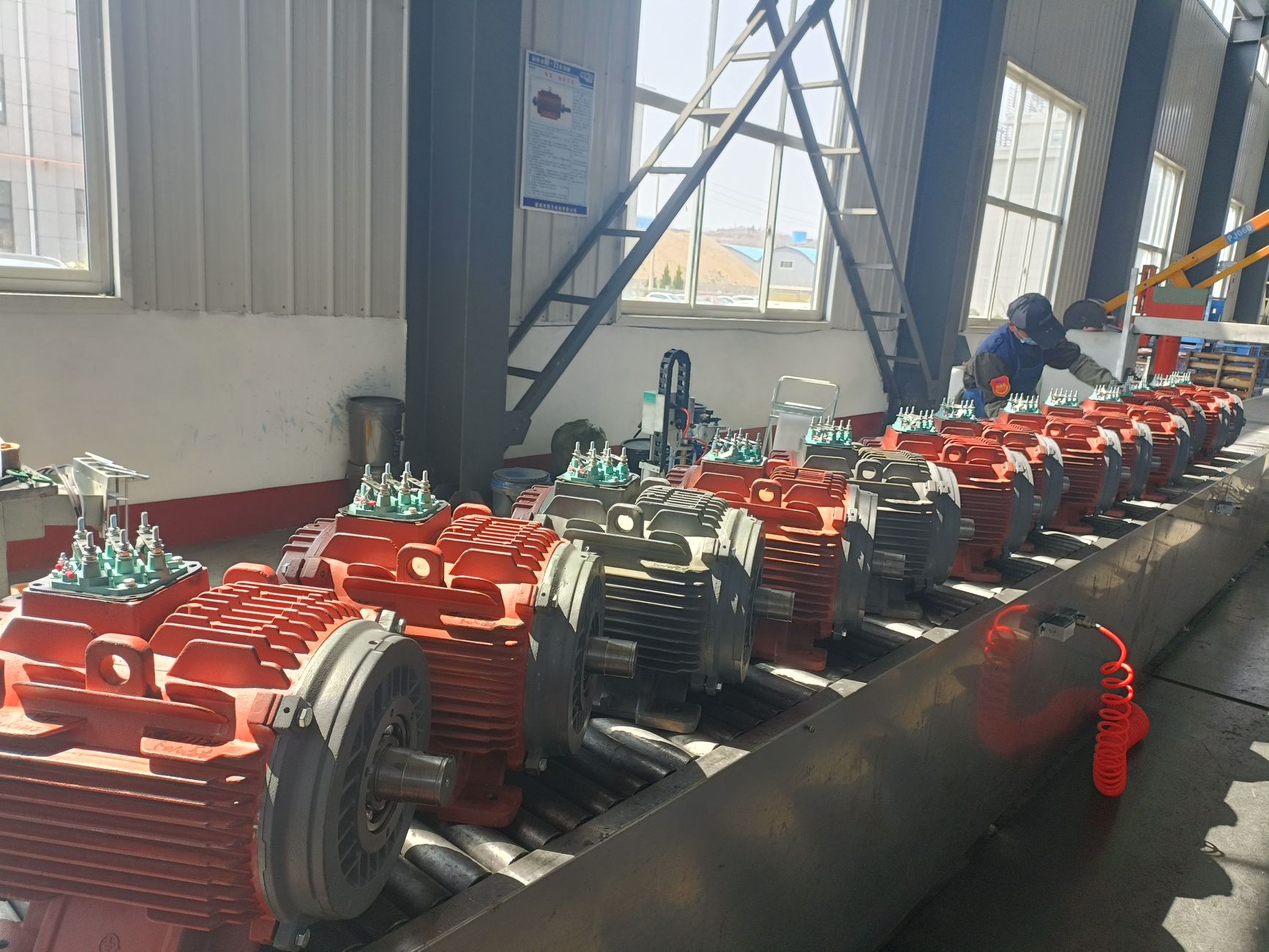 15HP Three-Phase Asynchronous Motor: A High-Efficiency Power Core for Medium-Sized Industrial Equipm