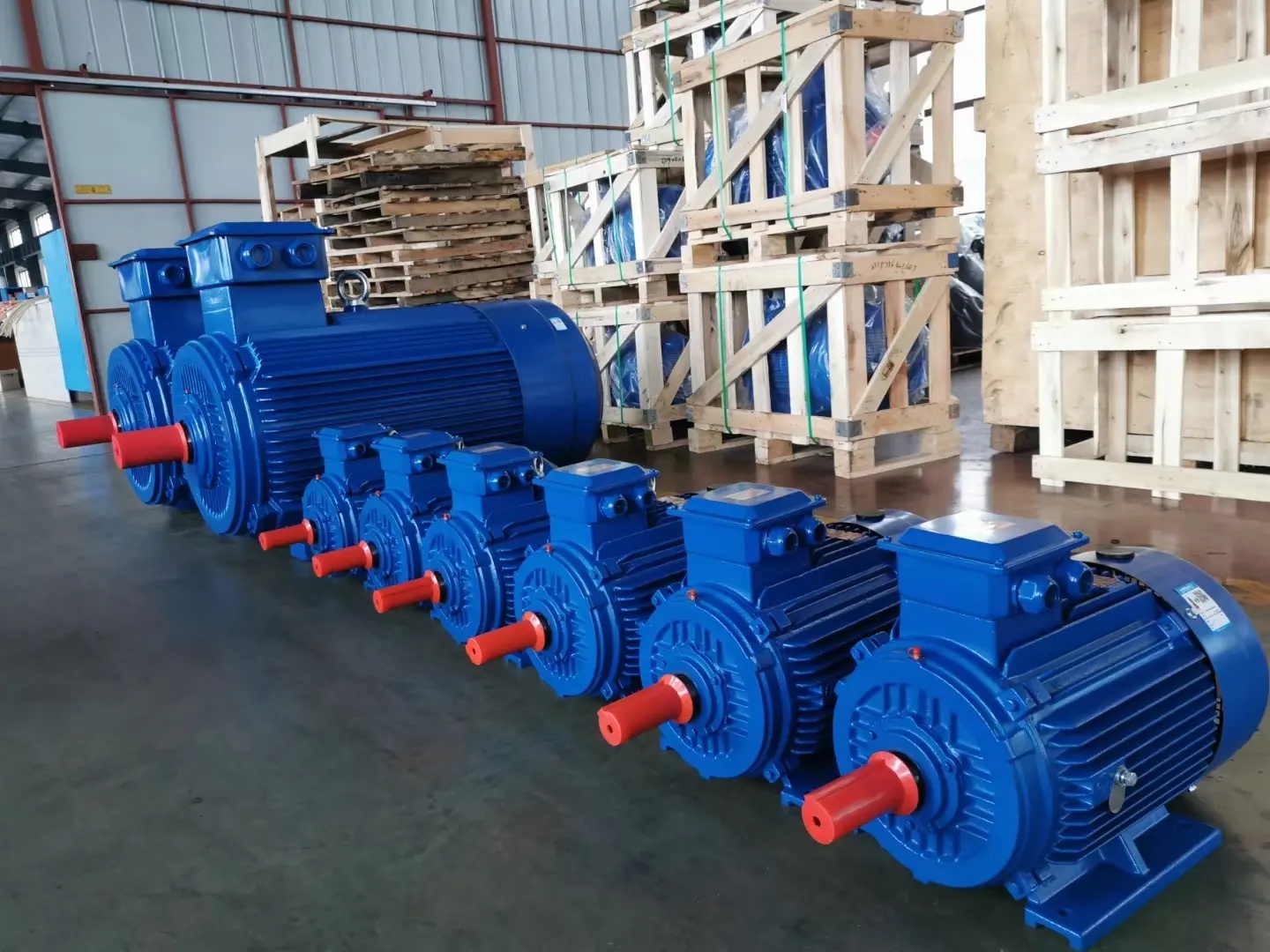 What Are Motor Poles in Three-Phase Asynchronous Motors?
