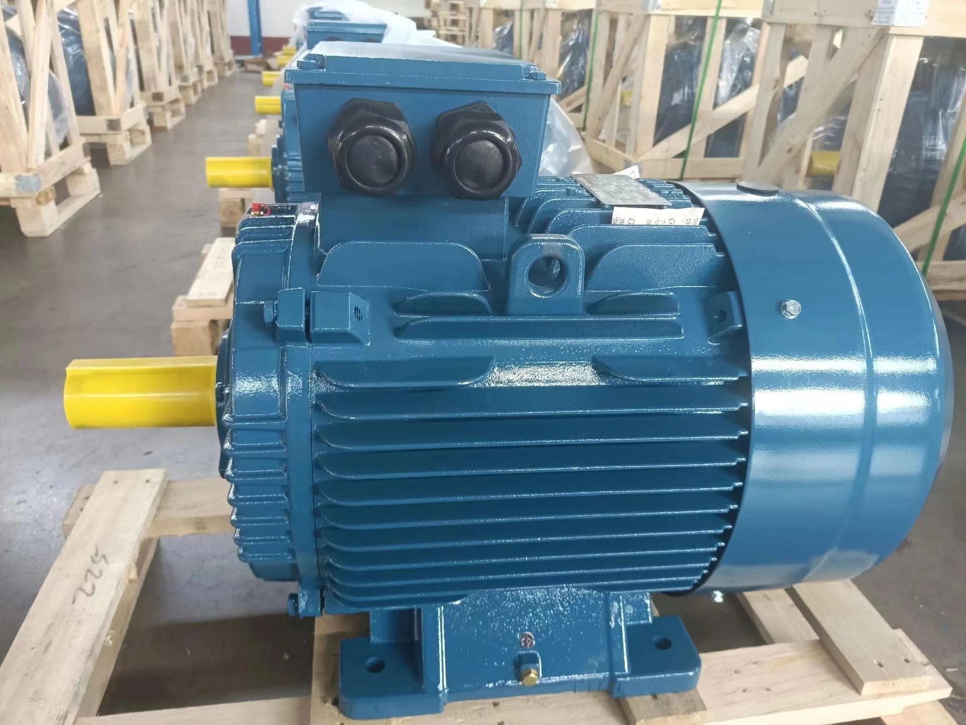 ما الذي يؤثر على سعر المحرك الكهربائي؟ دليل شامل